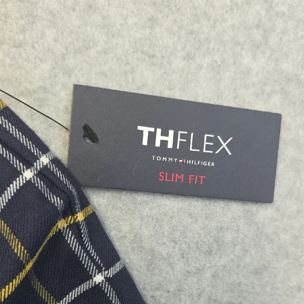 Tommy Hilfiger TH Flex Plaid Slim Fit Ankle Pants Size 2 NWT